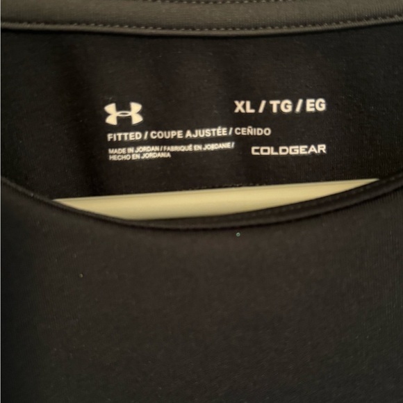 Under Armour Black ColdGear Top - Picture 2 of 10